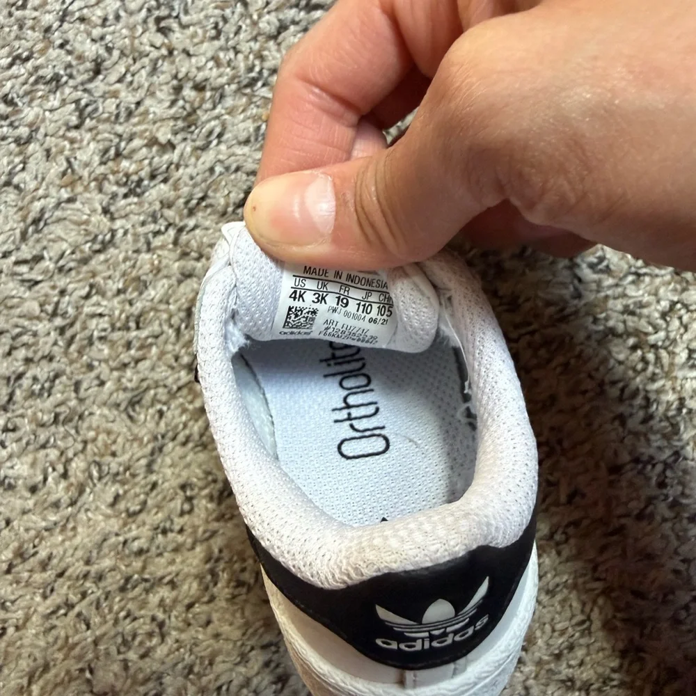 Adidas Superstar Toddler sneakers